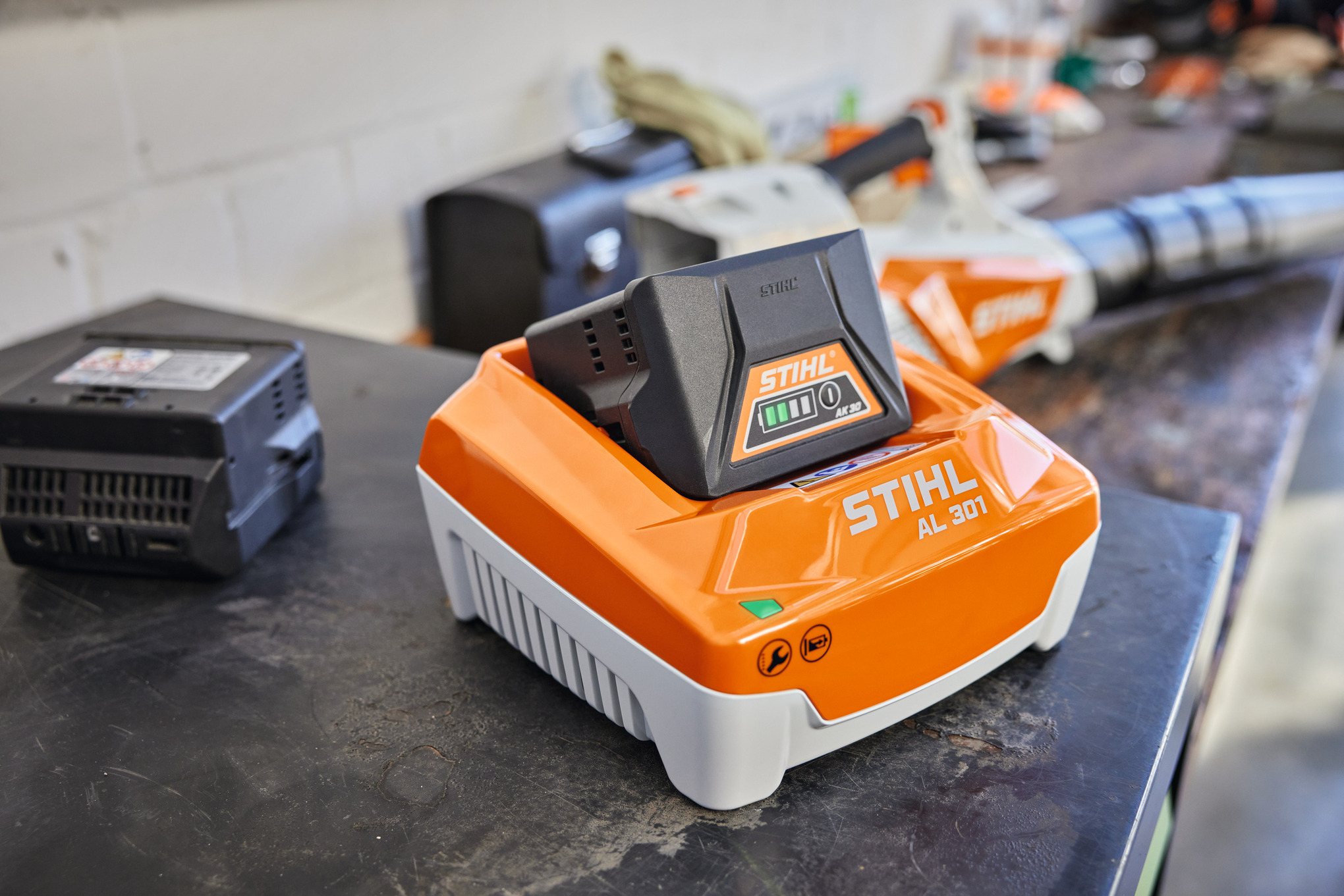 Chargeur ultra rapide AL 301