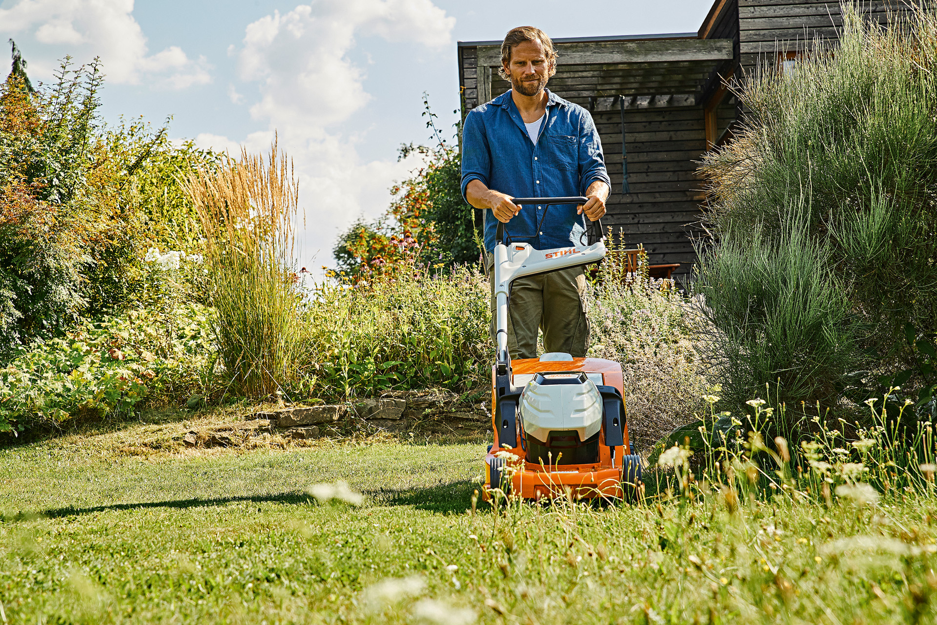 Lawn care top lawn mowers