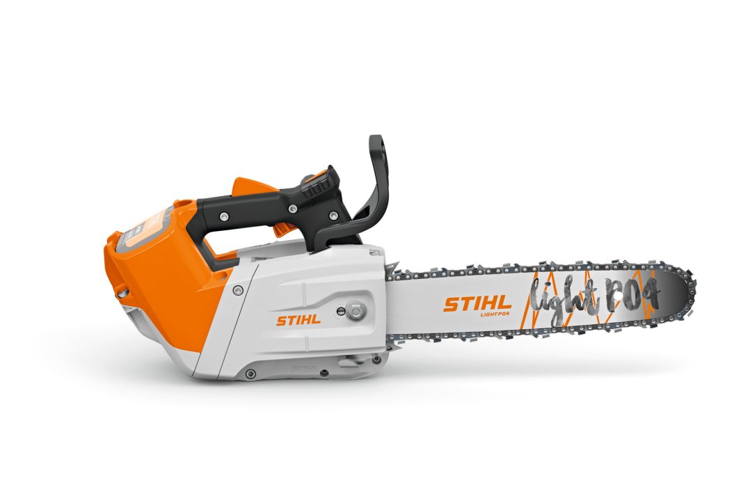 STIHL MSA 220 T battery chainsaw from the AP-System