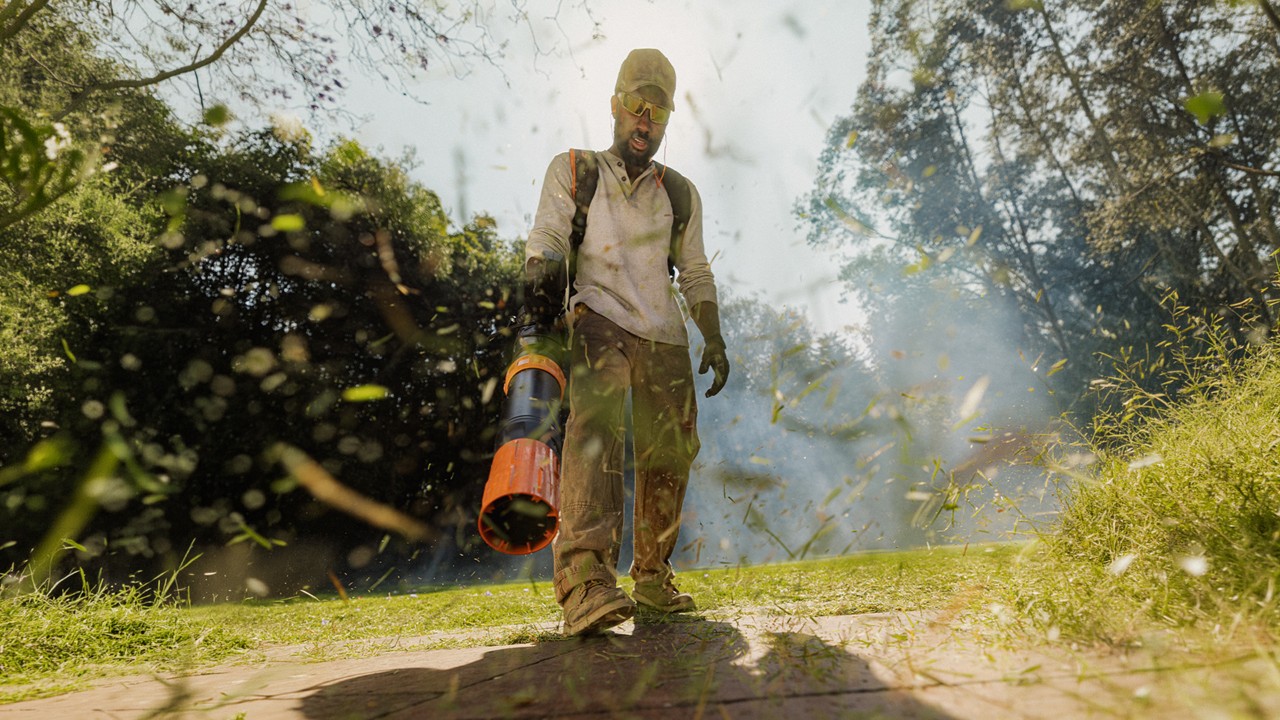 STIHL battery blower demonstrating power boost function. 